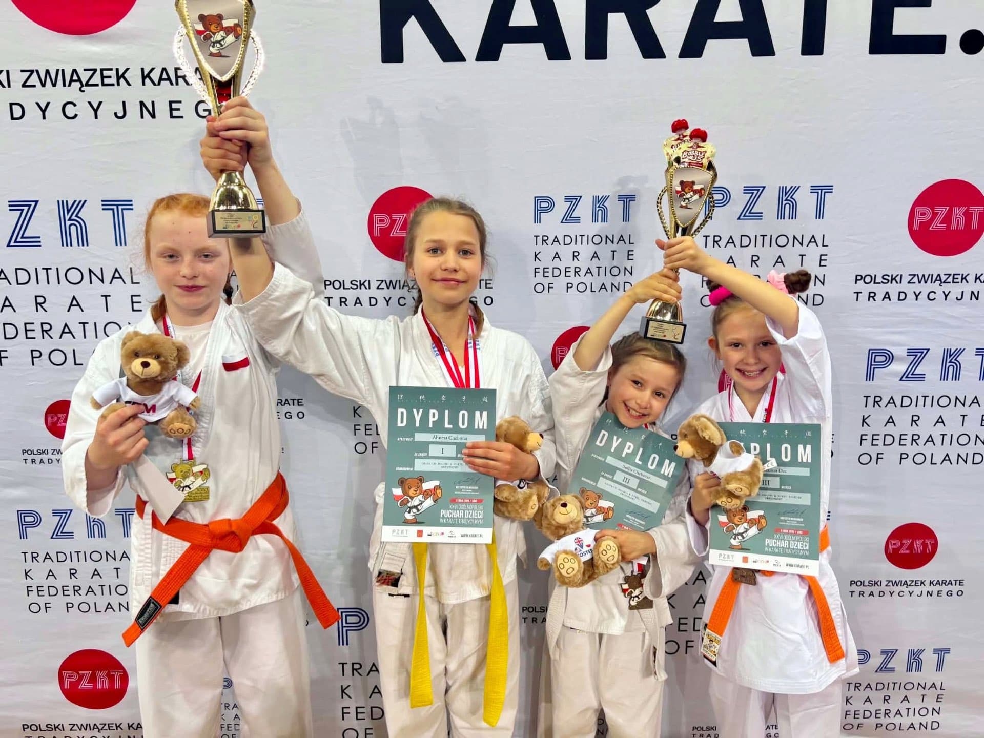 Zajęcia grupy Dzieci 7-12 lat w Karate Klubie Wejherowo