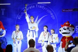Zdjęcie z relacji: XIX Ogólnopolski Puchar Dzieci w Tradycyjnym Karate-Do (zdjęcie 37 z 49)
